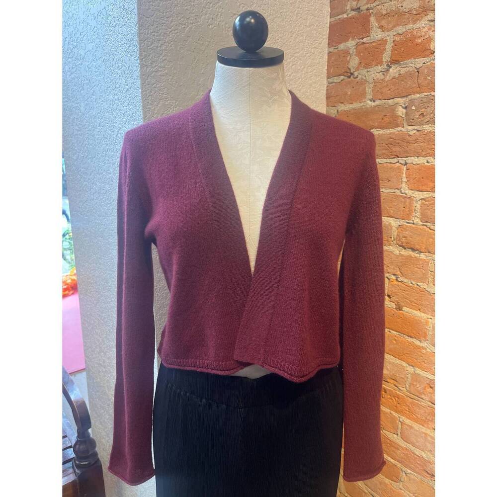 NEW ALASHAN CASHMERE women's natalie shrunken cardigan in maroon